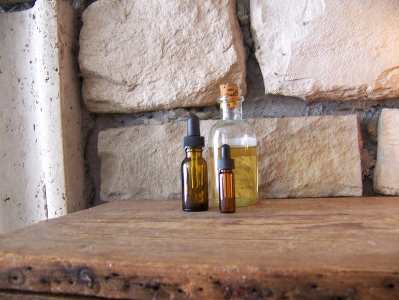 Sweet Sleep Aromatherapy Blend to ease restless nights